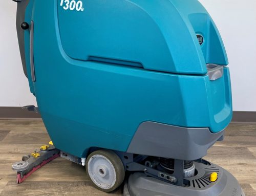 Featured Pre-owned Tennant Floor Scrubbers:  Tennant T300e Self-Propelled Automatic Scrubber