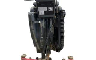 TENNANT NOBLES 2001 FLOOR SCRUBBER