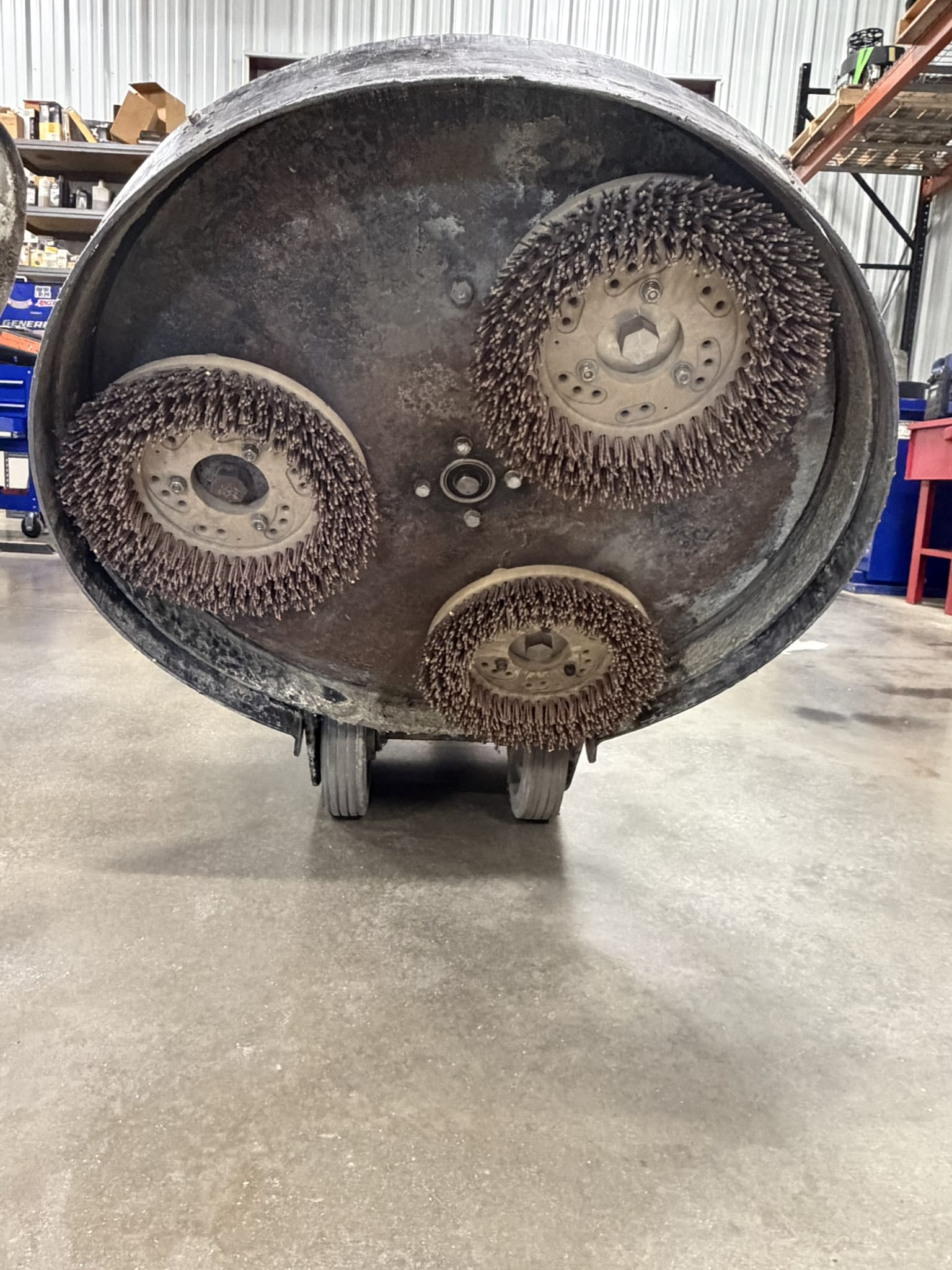 BETCO BIG BERTHA FLOOR STRIPPING MACHINE